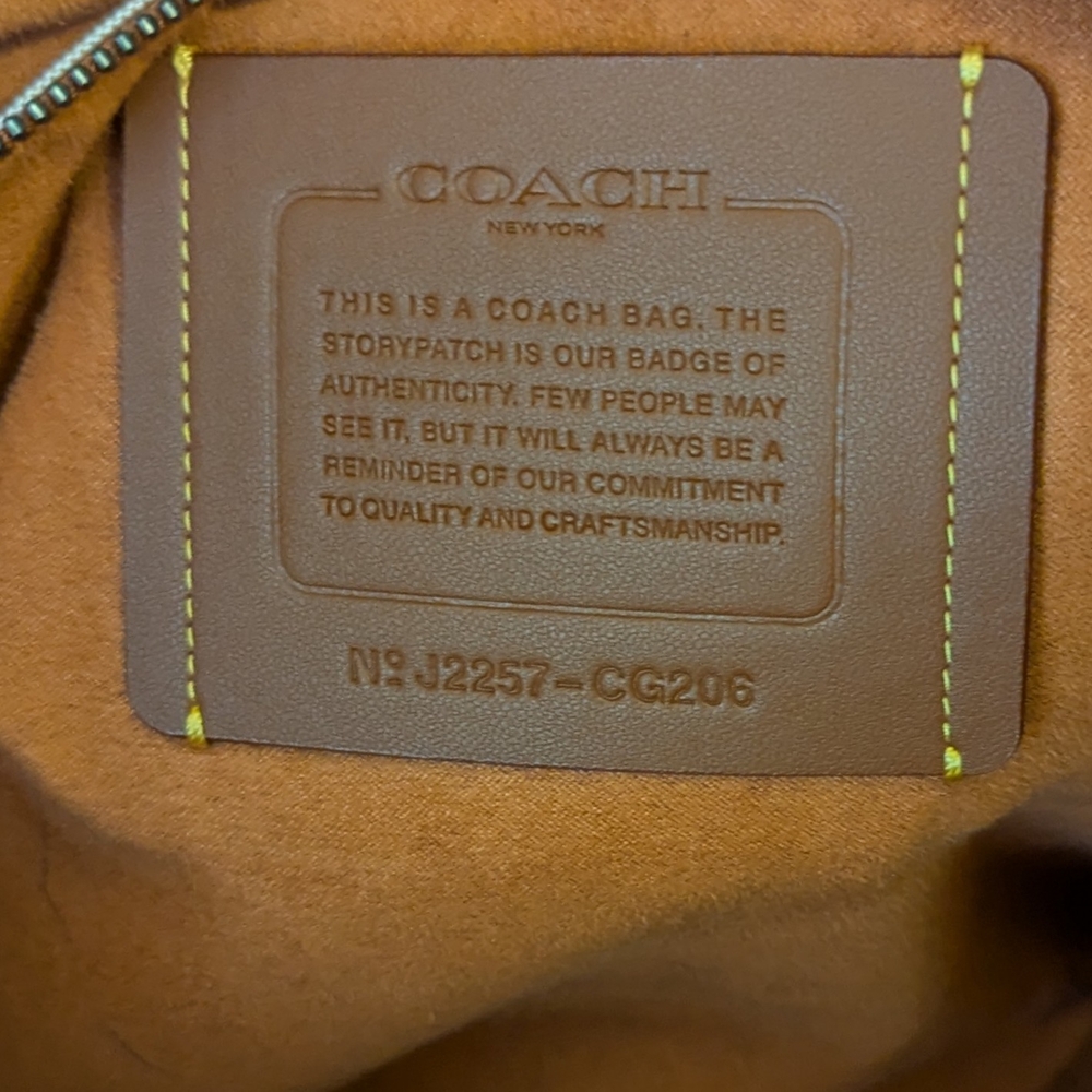 Coach Toby Turnlock Tote - Picture 8 of 11